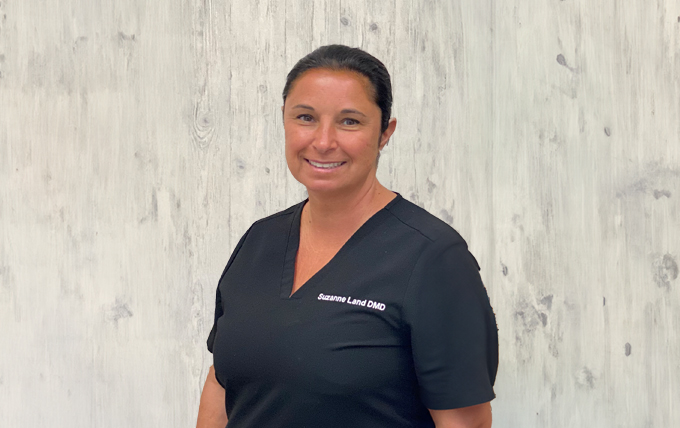 Moorestown New Jersey dentist Doctors Suzanne Land